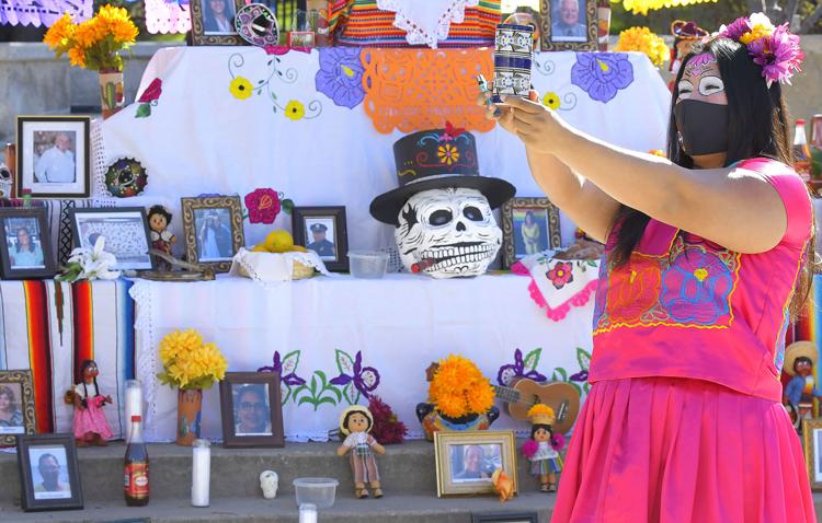 Latinx community gathers at USU to honor COVID-19 dead, celebrate life